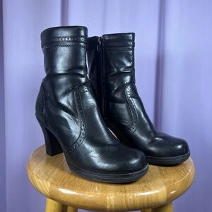 Mudd Black Faux Leather Ankle Bootie Womens Size 8 Y2K 90s Grunge Punk Edgy 3"